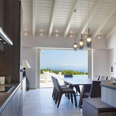 Stunning Kefalonia 4 Bedrooms Ylenia Private Pool * Lakíthra