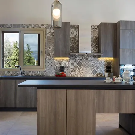 Stunning Kefalonia 4 Bedrooms Ylenia Private Pool فيلة